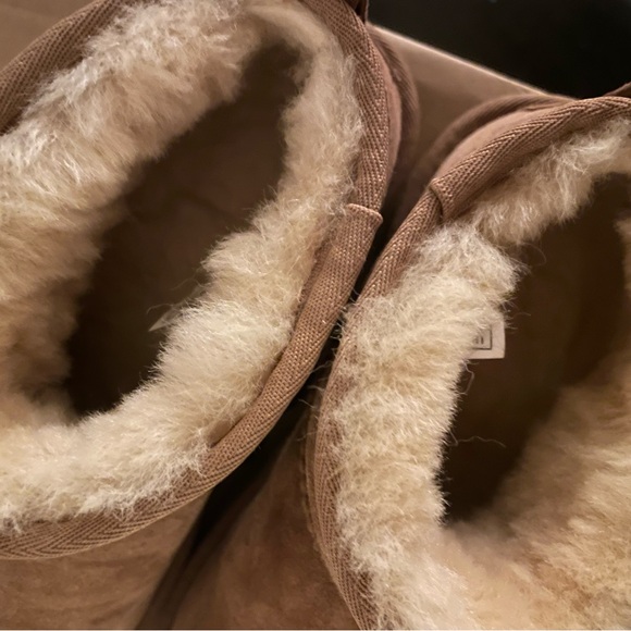 Ultra Mini Chestnut Women’s Uggs - Picture 2 of 6
